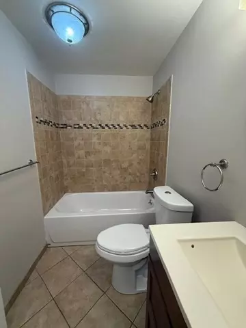 5455 N Main St #12A, Fall River, MA 02720 photo 11