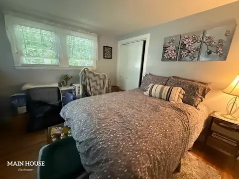 Bedroom - 347 Ash St, Reading, MA 01867 photo 2 of 3