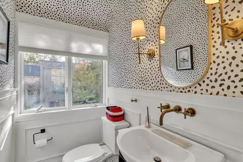 33 Avon Rd, Wellesley, MA 02482 photo 24