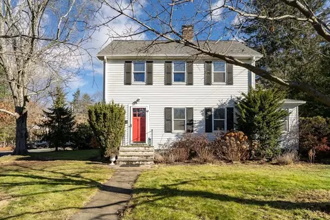 33 Avon Rd, Wellesley, MA 02482