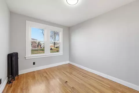 37 Kennedy St, Chicopee, MA 01013 photo 16