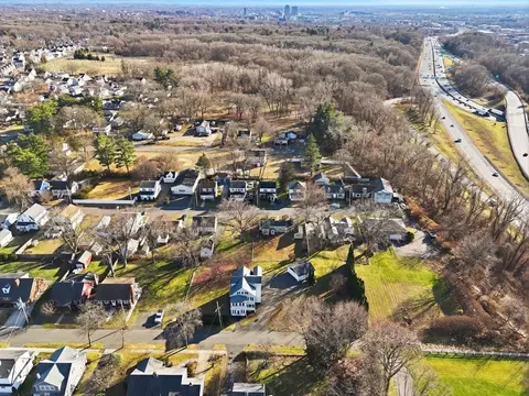 37 Kennedy St, Chicopee, MA 01013 photo 39