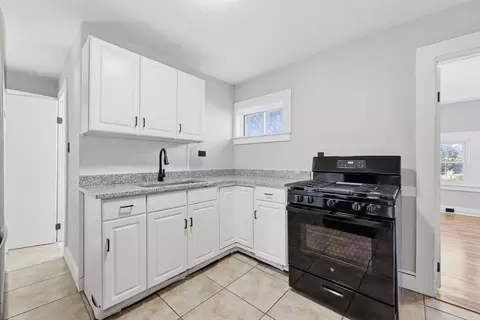 37 Kennedy St, Chicopee, MA 01013 photo 32