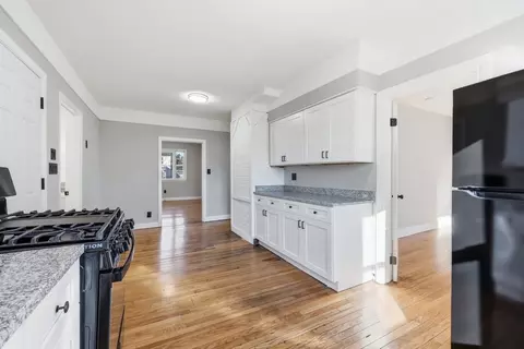 37 Kennedy St, Chicopee, MA 01013 photo 17