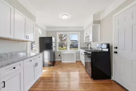37 Kennedy St, Chicopee, MA 01013 photo 10