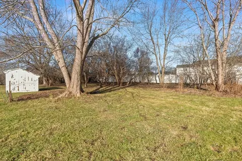 42 Coolidge Rd, Danvers, MA 01923 photo 30