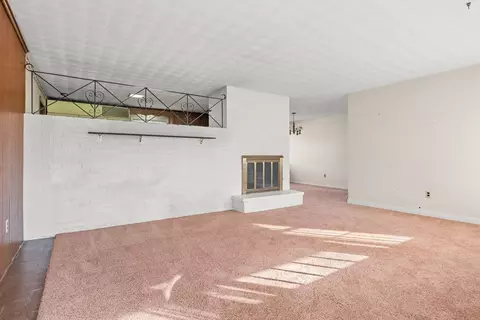 42 Coolidge Rd, Danvers, MA 01923 photo 8