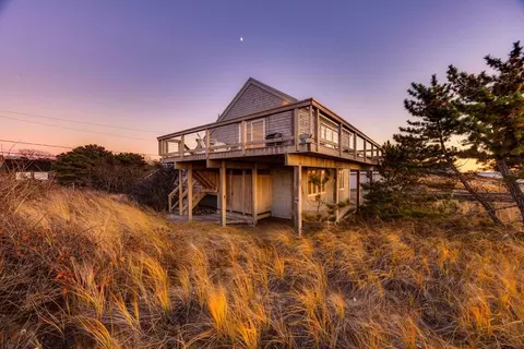 340 Salt Works Rd, Eastham, MA 02642