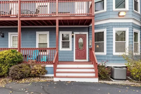561 Broadway #C1, Somerville, MA 02145 photo 3