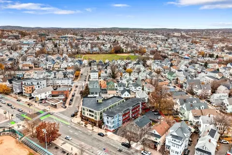 561 Broadway #C1, Somerville, MA 02145 photo 5