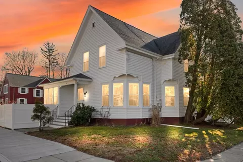 222 Lawrence St, Haverhill, MA 01830