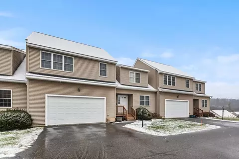 150 Ariel Cir #150, Sutton, MA 01590 photo 2