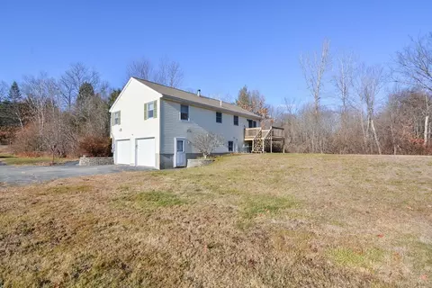 508 Mammoth Rd, Pelham, NH 03076