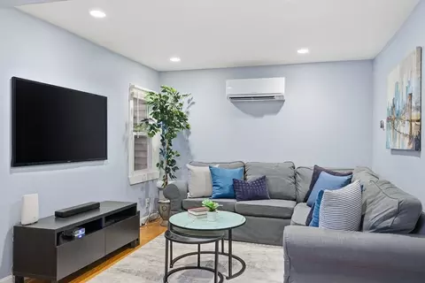 528 E 3rd St #2, Boston, MA 02127 photo 14
