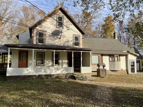 719 Mount Hermon Sta, Northfield, MA 01360