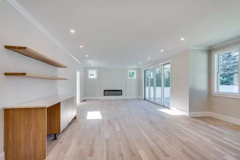 Living - 41 Lee Rd, Needham, MA 02494 photo 1 of 3