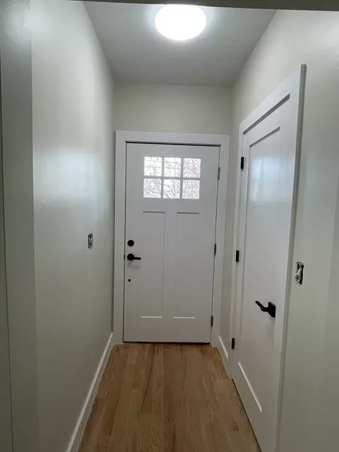 14 Arbor Ln, Dedham, MA 02026 photo 6