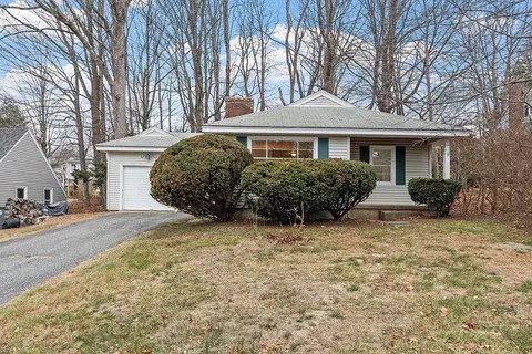 3 Cross St, Gardner, MA 01440
