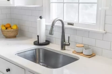 Kitchen - 20 Mutiny Way, Mashpee, MA 02649 photo 5 of 5