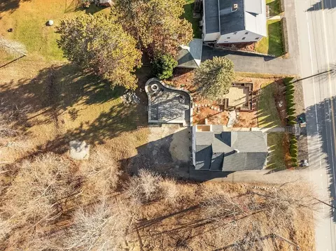 49 E Mountain St, Worcester, MA 01606 photo 38