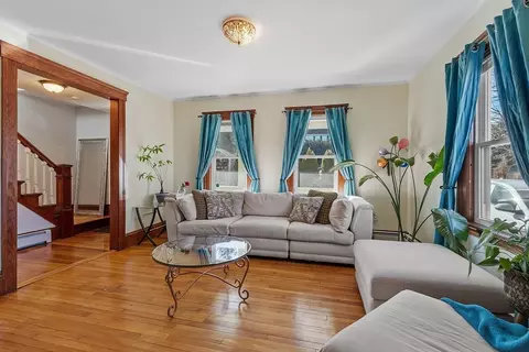 49 E Mountain St, Worcester, MA 01606 photo 7