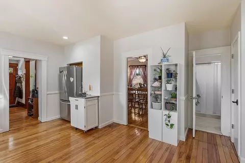 49 E Mountain St, Worcester, MA 01606 photo 12