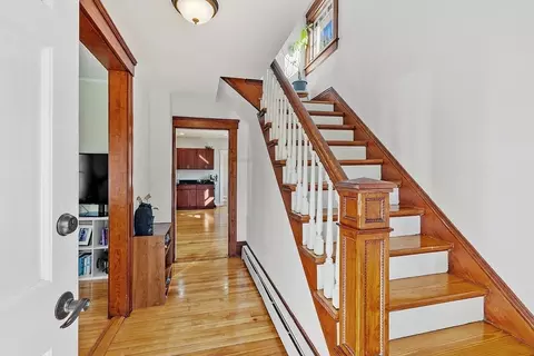 49 E Mountain St, Worcester, MA 01606 photo 5