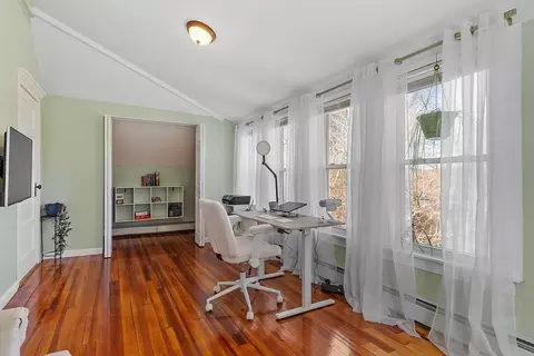 49 E Mountain St, Worcester, MA 01606 photo 22