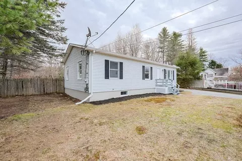 Exterior - 126 Harvard Ave, Athol, MA 01331 photo 3 of 8