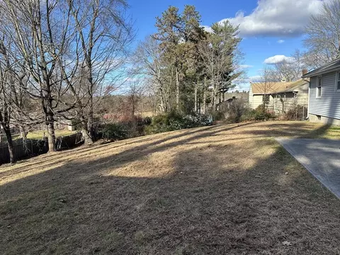 Exterior - 254 Hartwick St, Springfield, MA 01108 photo 4 of 4