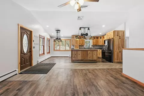 235 Crouch Rd, West Brookfield, MA 01585 photo 10