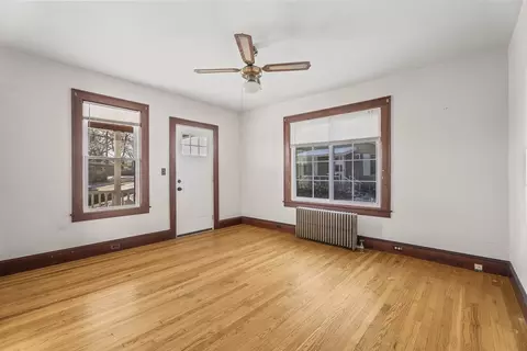 861 Grattan St, Chicopee, MA 01020 photo 15