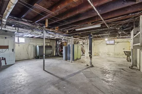 861 Grattan St, Chicopee, MA 01020 photo 30