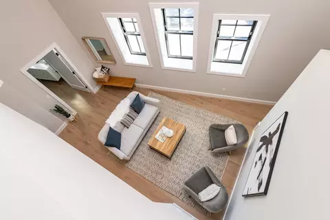 8 Franklin St #403, Boston, MA 02134