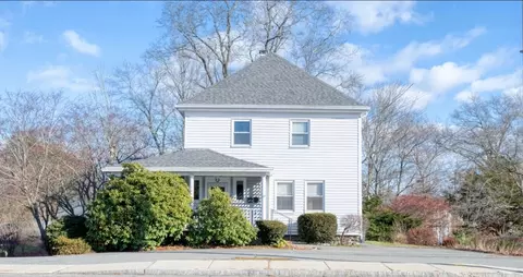 706 W Main St, Avon, MA 02322