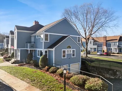 501 Auburn St #201, Whitman, MA 02382