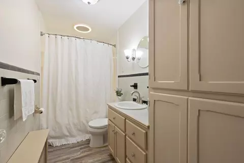 Bath - 21 Healy Rd, Worcester, MA 01603 photo 1 of 2