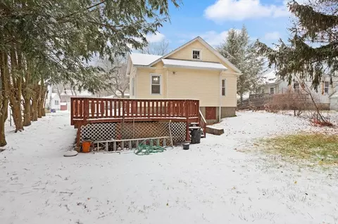 Exterior - 21 Healy Rd, Worcester, MA 01603 photo 5 of 8