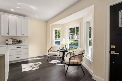 Entry Way - 28 Waltham St #A, Maynard, MA 01754 photo 2 of 5