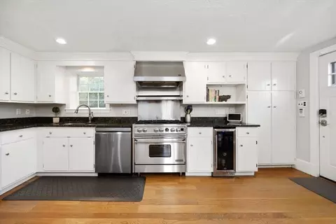 38 Smith Rd, Hingham, MA 02043 photo 9