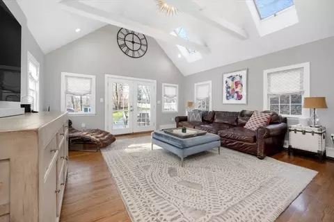 38 Smith Rd, Hingham, MA 02043 photo 3
