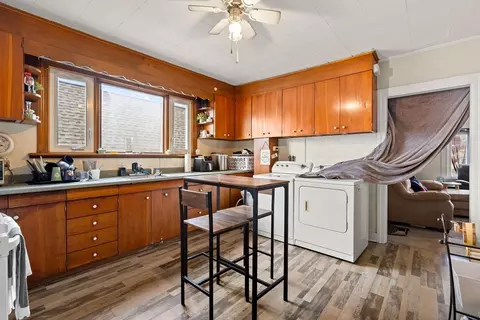 Kitchen - 196 Washington St, Gloucester, MA 01930 photo 4 of 8