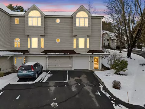 18 Palmer Rd #6, Monson, MA 01057