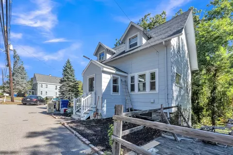 222 S Main St, Hopedale, MA 01747