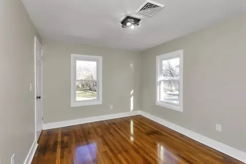 Bedroom - 3 Norfolk St, Springfield, MA 01109 photo 5 of 9