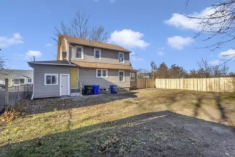 Exterior - 3 Norfolk St, Springfield, MA 01109 photo 5 of 7