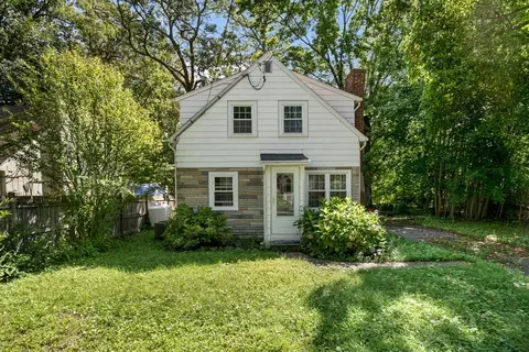 15 Rock Ln, Norton, MA 02766