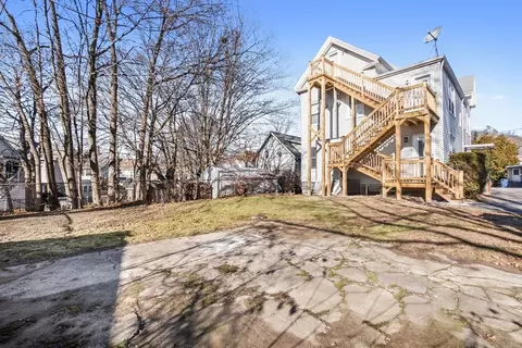 4 Butler Ave, Danvers, MA 01923 photo 5