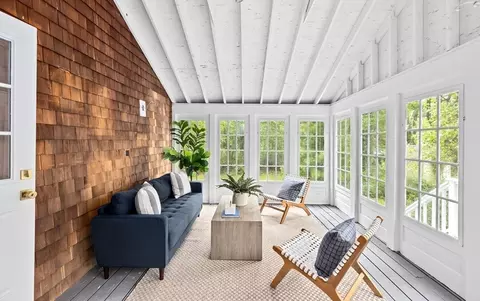 Exterior - 14 Spring St, Hingham, MA 02043 photo 3 of 5