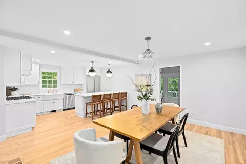 Dining - 14 Spring St, Hingham, MA 02043 photo 1 of 4